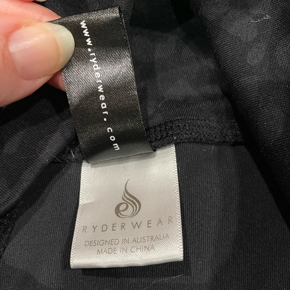 Ryderwear Leggings, Black Leopard Print, Size Small - Picture 5 of 15